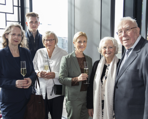 Familie Schuch, darunter Karin und Lothar Schuch